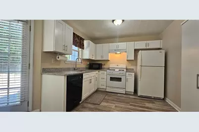 661 Michael Circle, Monroe, GA 30655 - Photo 8