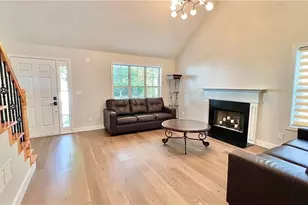 417 Hillcrest Common, Canton, GA 30115 - Photo 8