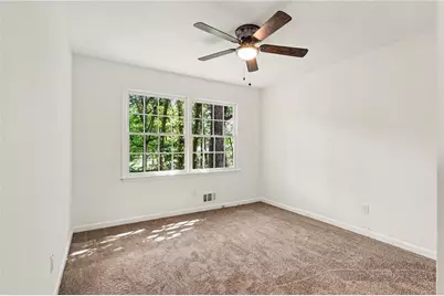 1915 Lisa Lane, Riverdale, GA 30296 - Photo 18
