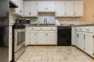 2 Robin St, Rome, GA 30165 - Photo 14