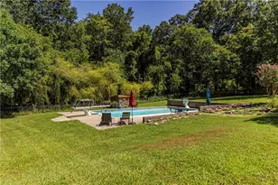 13 Greenbriar Ln, Rome, GA 30161 - Photo 2