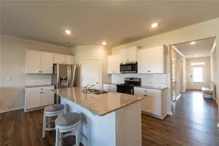 73 Valleywood Ct, Dawsonville, GA 30534 - Photo 4
