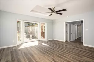 2933 Shelly Dr SW, Atlanta, GA 30311 - Photo 6