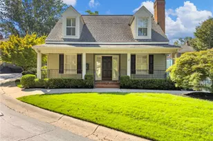 81 Mt Vernon Cir, Sandy Springs, GA 30338 - Photo 38