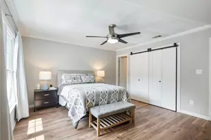 81 Mt Vernon Cir, Sandy Springs, GA 30338 - Photo 18