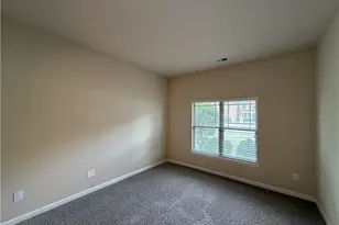 6543 Chason Woods Ct, Jonesboro, GA 30238 - Photo 4
