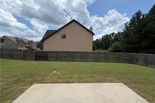 6543 Chason Woods Ct, Jonesboro, GA 30238 - Photo 16