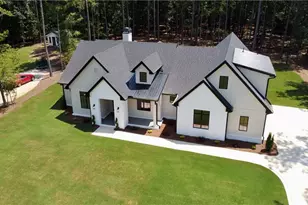 138 Chapel Springs Dr, Eatonton, GA 31024 - Photo 2