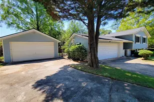 3623 Broadview Ct, Decatur, GA 30032 - Photo 2