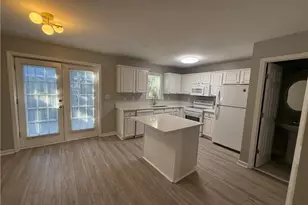 910 Summer Pl, Norcross, GA 30071 - Photo 1