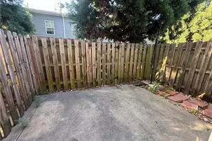 910 Summer Pl, Norcross, GA 30071 - Photo 10
