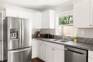 1940 Bonner St, Decatur, GA 30032 - Photo 10