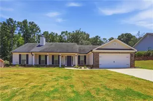 144 Briar Rose Blvd, Jefferson, GA 30549 - Photo 1