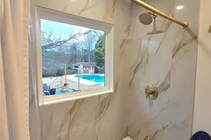 457 Castleaire Dr, Stone Mountain, GA 30087 - Photo 12
