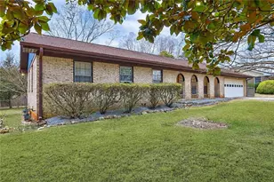 457 Castleaire Dr, Stone Mountain, GA 30087 - Photo 28