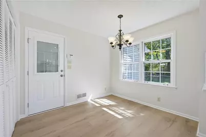 1691 Bentwood Drive SW, Lilburn, GA 30047 - Photo 18