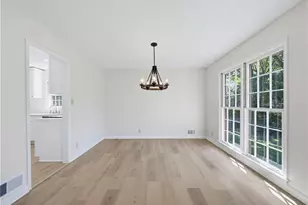 1691 Bentwood Dr SW, Lilburn, GA 30047 - Photo 12