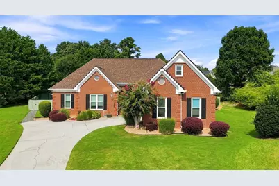 3183 Champion Court SW, Snellville, GA 30039 - Photo 6