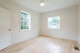 726 Pearce St SW, Atlanta, GA 30310 - Photo 16