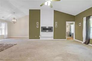 200 Syracuse Ln, Covington, GA 30016 - Photo 8