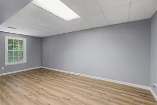1465 La Maison Dr, Lawrenceville, GA 30043 - Photo 20