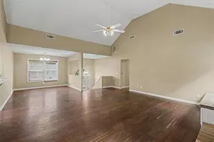 1465 La Maison Dr, Lawrenceville, GA 30043 - Photo 10