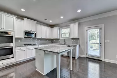3860 Grandview Manor Drive, Cumming, GA 30028 - Photo 12