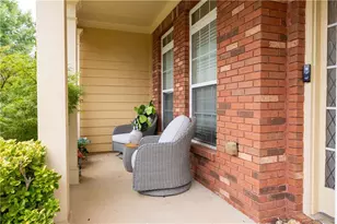 531 Rock Elm Dr, Auburn, GA 30011 - Photo 2