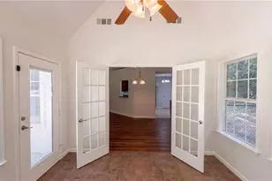 567 Deadwood Trail, Locust Grove, GA 30248 - Photo 10