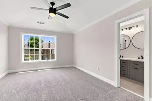 9051 Bayrose Cir, East Point, GA 30344 - Photo 18