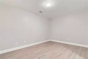9051 Bayrose Cir, East Point, GA 30344 - Photo 28