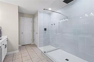 1335 Lyndhurst Way, Roswell, GA 30075 - Photo 36