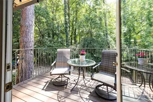 135 Woodmere Square NW, Atlanta, GA 30327 - Photo 14