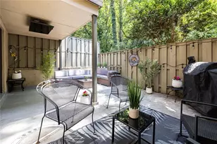 135 Woodmere Square NW, Atlanta, GA 30327 - Photo 44