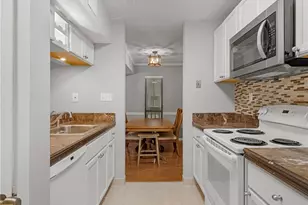 903 Tuxworth Cir, Decatur, GA 30033 - Photo 2
