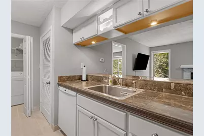 903 Tuxworth Circle, Decatur, GA 30033 - Photo 4