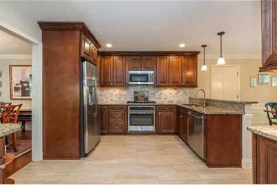 4519 Lashley Court NE, Marietta, GA 30068 - Photo 12