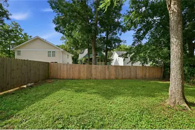 1575 Liberty Avenue SE, Atlanta, GA 30317 - Photo 26