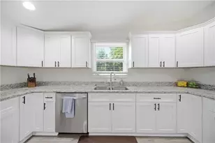 2477 McAfee Rd, Decatur, GA 30032 - Photo 8