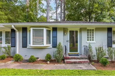 2347 Hunting Valley Drive, Decatur, GA 30033 - Photo 2