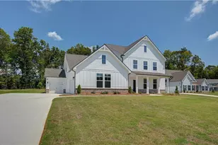 108 Homesite Saddle Dr, Senoia, GA 30276 - Photo 2