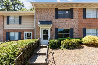392 Northdale Court, Lawrenceville, GA 30046 - Photo 2
