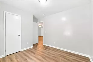 715 W Creek Cir, Monroe, GA 30655 - Photo 10