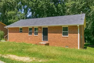 715 W Creek Cir, Monroe, GA 30655 - Photo 2