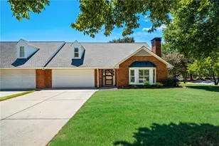 130 Brickleberry Dr, Roswell, GA 30075 - Photo 1