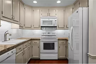 130 Brickleberry Drive, Roswell, GA 30075 - Photo 12