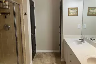 1665 Oakbrook Lake Dr, Norcross, GA 30093 - Photo 22