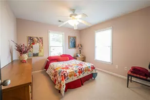 1665 Oakbrook Lake Dr, Norcross, GA 30093 - Photo 10