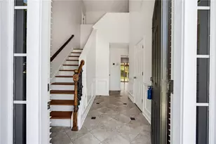 5212 Pine Branch Cir, Sugar Hill, GA 30518 - Photo 4