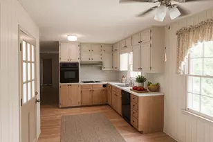 6505 Cherie Ln, South Fulton, GA 30349 - Photo 10